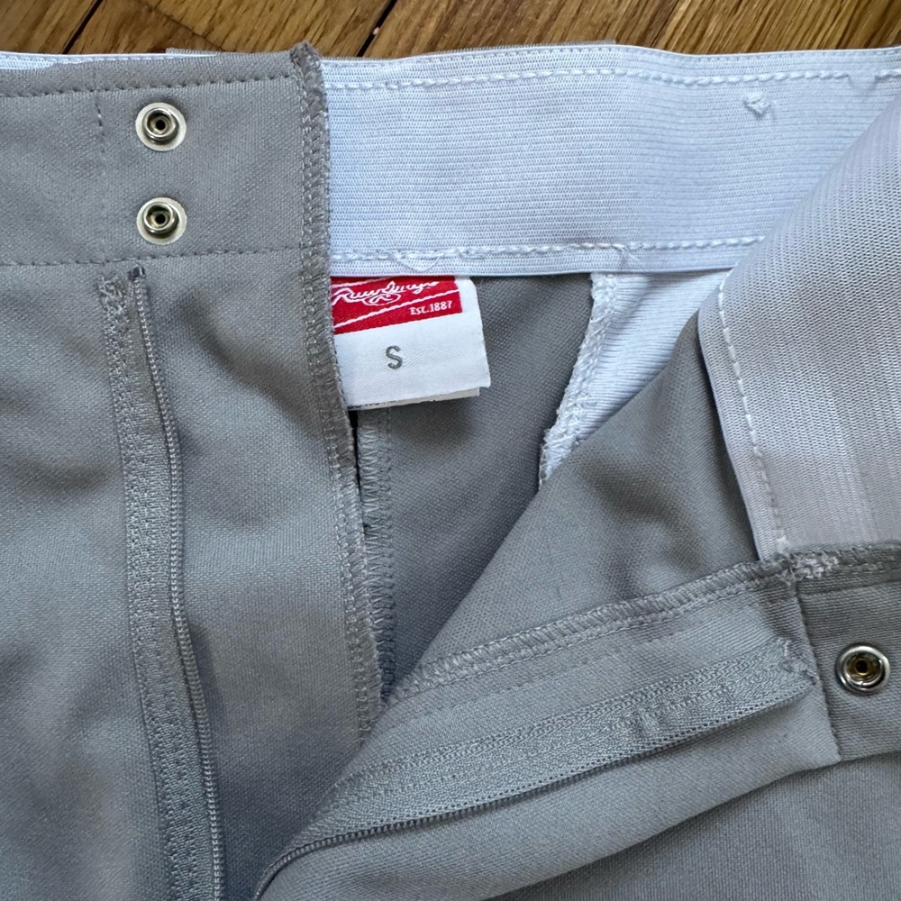 Bundle of men’s gray baseball pants - size small - Picture 6 of 9